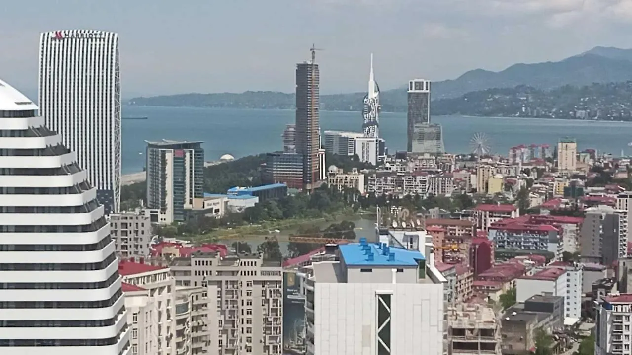 Majestic Panoramic Sea & City View Batumi 0*,